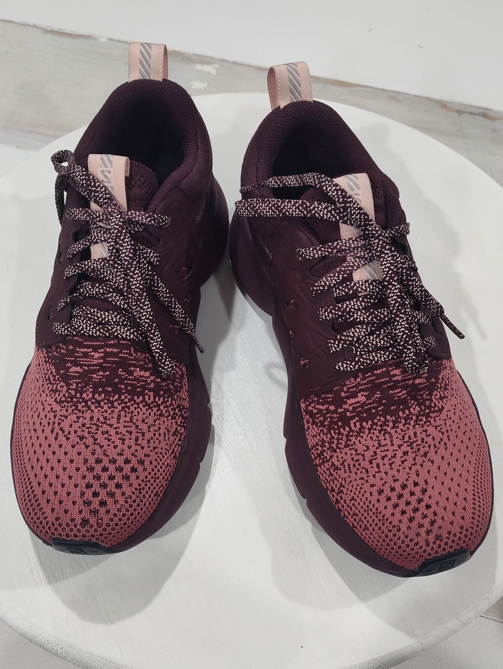 Salomon Predict SOC 2  Burgundy/Plum Knit Athletic Sneakers Size 8.5